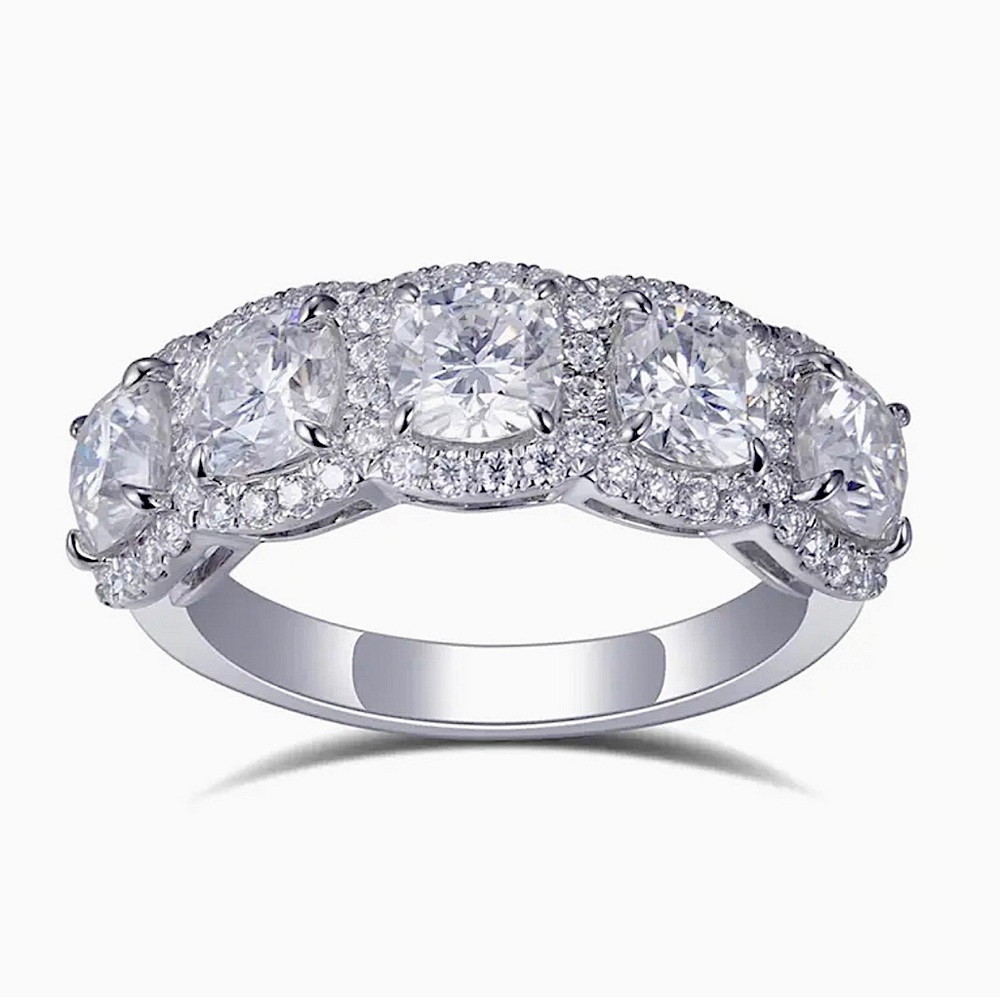 Chandelier lab grown/Moissanite 18kt solid gold ring